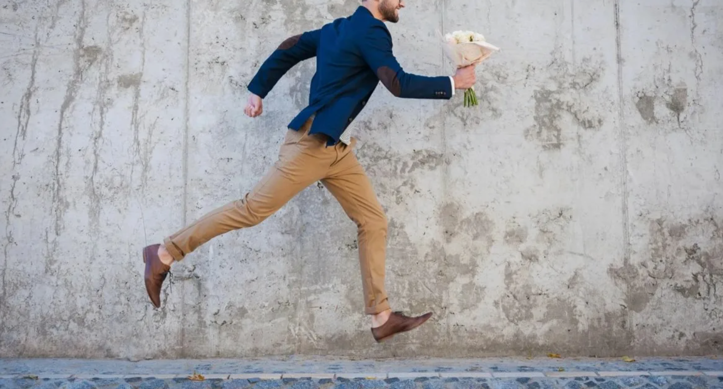 Мужские брюки на свидание: как выглядеть стильно и привлекательно